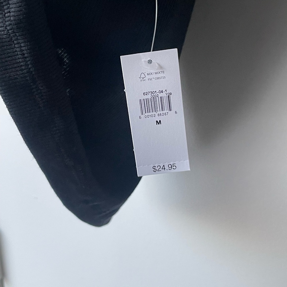 GAP Black Ribbed Tank Top - Picture 5 of 8
